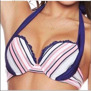 Beach Bunny A Shore Thing Padded Bikini Top